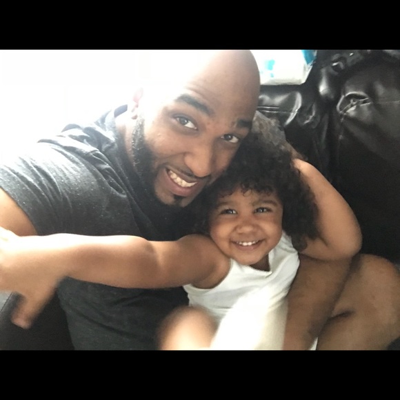 Meet your Posher, Moises - Picture 1 of 1